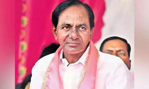 KCR ने तेलंगाना कार्यकर्ता प्रोफेसर प्रभंजन यादव के निधन पर शोक व्यक्त किया