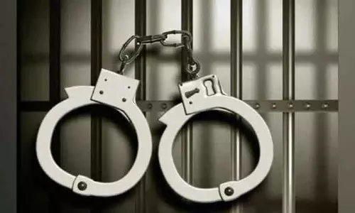 Telangana: महिला ने पति की हत्या कर दी, इसे सड़क दुर्घटना बताया