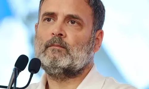 आत्मदाह मामला: राहुल गांधी ने छात्रा के पिता से कहा, न्याय मिलेगा आत्मदाह मामला: राहुल गांधी ने छात्रा के पिता से कहा, न्याय मिलेगा