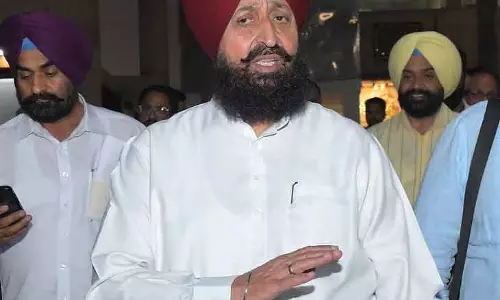 Punjab में नशीली दवाओं की समस्या पर आप और कांग्रेस में तीखी नोकझोंक