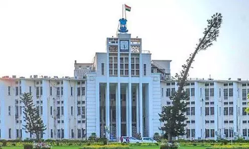 कॉलेज छात्र की मौत पर बीजद का विरोध, ओडिशा सचिवालय में कड़ी सुरक्षा