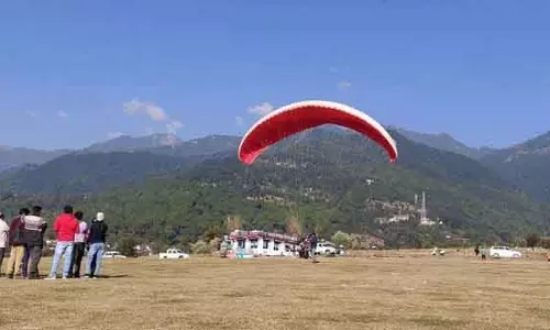 बढ़ता जोखिम, Paragliding से होने वाली मौतों में वृद्धि सुरक्षा तंत्र में खामियों को उजागर करती बढ़ता जोखिम, Paragliding से होने वाली मौतों में वृद्धि सुरक्षा तंत्र में खामियों को उजागर करती