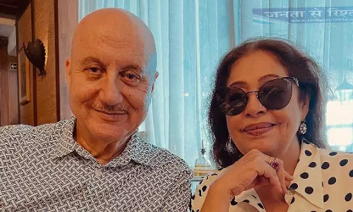 अनुपम खेर ने माना किरण खेर के साथ उनकी शादी में आई थीं मुश्किलें
