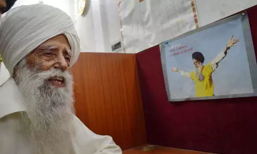 Ludhiana: महान मैराथन धावक फौजा सिंह को श्रद्धांजलि Ludhiana: महान मैराथन धावक फौजा सिंह को श्रद्धांजलि