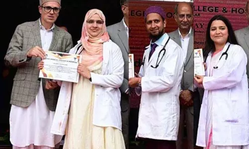 CM ने चिकित्सा शिक्षा-ग्रामीण स्वास्थ्य बुनियादी ढांचे को मजबूत करने की प्रतिबद्धता दोहराई CM ने चिकित्सा शिक्षा-ग्रामीण स्वास्थ्य बुनियादी ढांचे को मजबूत करने की प्रतिबद्धता दोहराई