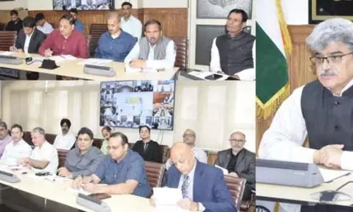 Jammu: मुख्य सचिव, जनजातीय कार्य सचिव ने जनजातीय विकास उपायों की समीक्षा की