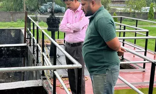 Amritsar: अधिकारियों से कहा गया कि सुनिश्चित करें कि अनुपचारित सीवेज जल निकायों में न जाए Amritsar: अधिकारियों से कहा गया कि सुनिश्चित करें कि अनुपचारित सीवेज जल निकायों में न जाए