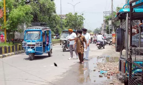 Fauja Singh की मौत ने सड़क सुरक्षा के मुद्दे को उजागर किया Fauja Singh की मौत ने सड़क सुरक्षा के मुद्दे को उजागर किया