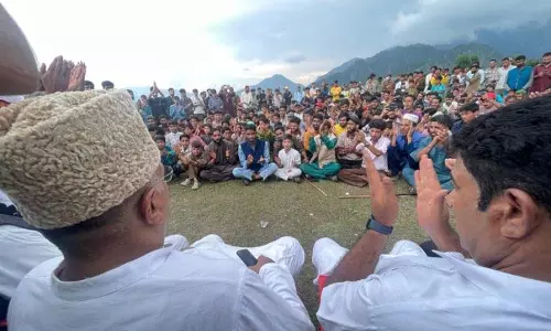 खटाना ने कांग्रेस-NC पर कश्मीरी युवाओं को भटकाने का आरोप लगाया