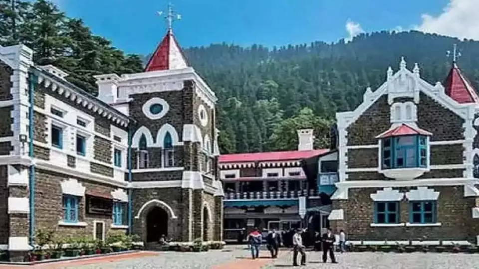 हाईकोर्ट ने प्रधान प्रत्याशी के पक्ष में सुनाया फैसला, नामांकन रद्द के आदेश पर रोक हाईकोर्ट ने प्रधान प्रत्याशी के पक्ष में सुनाया फैसला, नामांकन रद्द के आदेश पर रोक