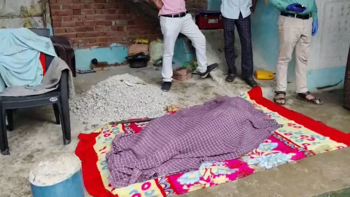 नाबालिग की हत्या का खुलासा: जमीन विवाद में पड़ोसी रिश्तेदार ने की मासूम की हत्या नाबालिग की हत्या का खुलासा: जमीन विवाद में पड़ोसी रिश्तेदार ने की मासूम की हत्या