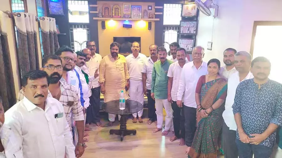 सभी 15 वार्डों के लिए भाजपा उम्मीदवार: BC Patil सभी 15 वार्डों के लिए भाजपा उम्मीदवार: BC Patil