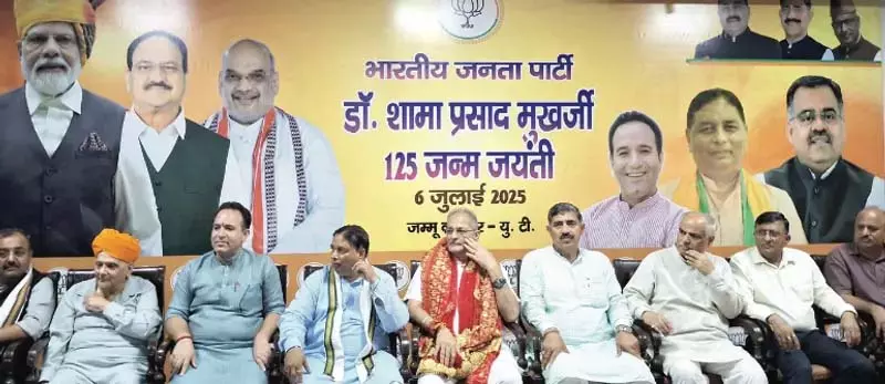 कविंदर गुप्ता की पदोन्नति भाजपा कार्यकर्ताओं के लिए प्रेरणा : सुनील शर्मा कविंदर गुप्ता की पदोन्नति भाजपा कार्यकर्ताओं के लिए प्रेरणा : सुनील शर्मा