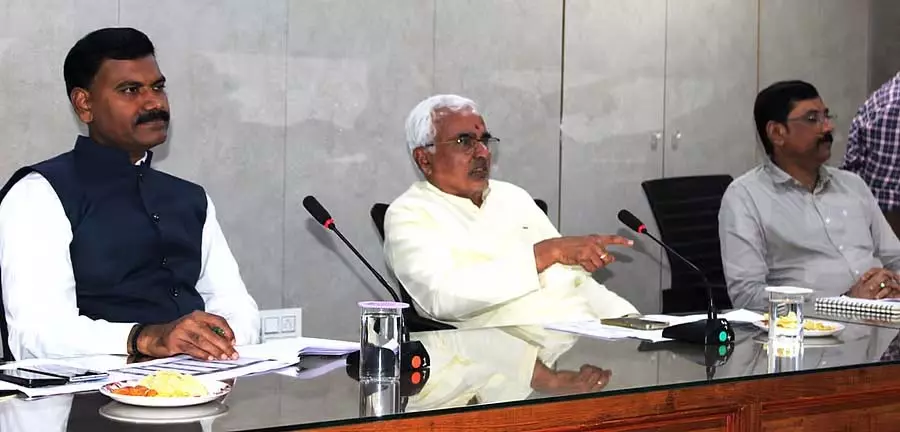 विकास कार्यों के लिए 2 महीने की समय सीमा: J.T. Patil विकास कार्यों के लिए 2 महीने की समय सीमा: J.T. Patil