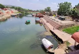 Bhopal: श्रद्धालुओं की सुविधा के लिए चित्रकूट में विश्व स्तरीय सुविधाओं का निर्माण Bhopal: श्रद्धालुओं की सुविधा के लिए चित्रकूट में विश्व स्तरीय सुविधाओं का निर्माण