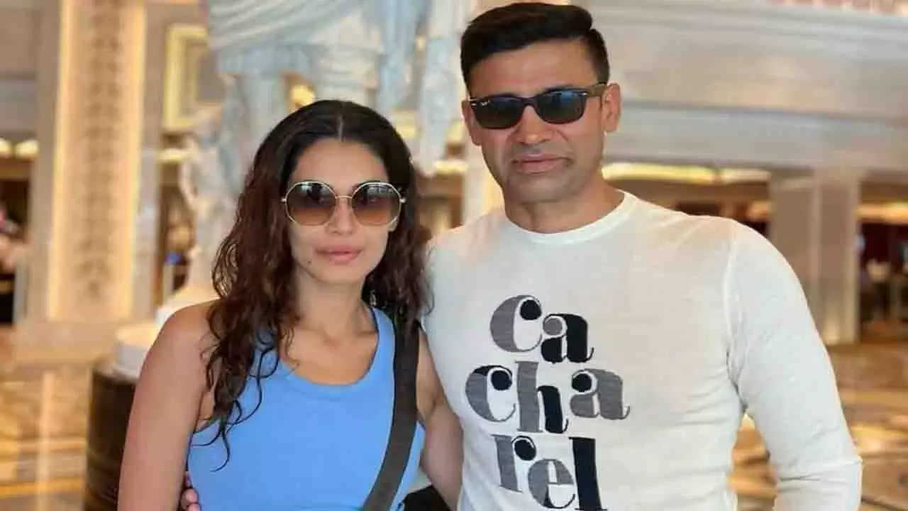 Sangram Singh ने अपनी और पत्नी पायल रोहतगी की सरोगेसी से जुड़ी मुश्किलों के बारे में बताया Sangram Singh ने अपनी और पत्नी पायल रोहतगी की सरोगेसी से जुड़ी मुश्किलों के बारे में बताया
