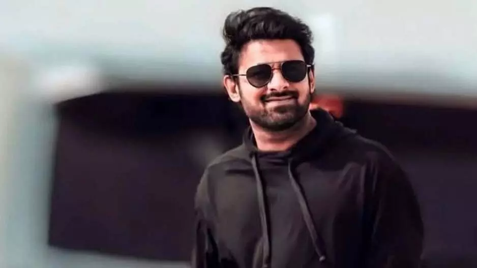 प्रभास और KGF मेकर की तीन फिल्मों की डील का राज खुला प्रभास और KGF मेकर की तीन फिल्मों की डील का राज खुला