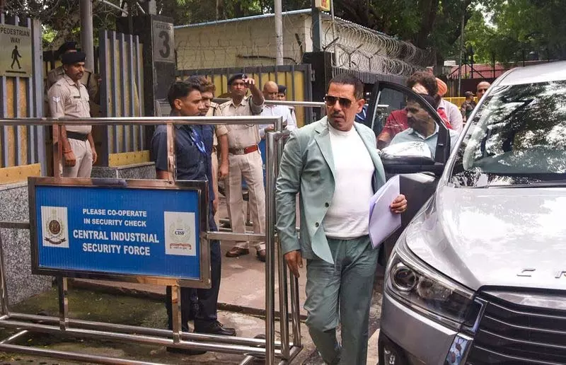 शिकोहपुर मामले में ईडी का बड़ा कदम, रॉबर्ट वाड्रा पर आरोपपत्र दाखिल शिकोहपुर मामले में ईडी का बड़ा कदम, रॉबर्ट वाड्रा पर आरोपपत्र दाखिल