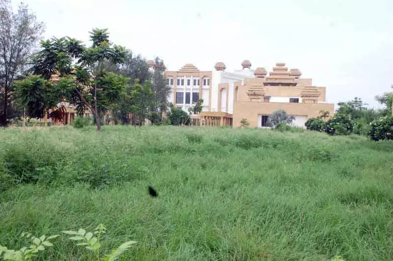 उद्घाटन के एक साल बाद भी Amritsar के वाल्मीकि पैनोरमा में पर्यटकों की कमी उद्घाटन के एक साल बाद भी Amritsar के वाल्मीकि पैनोरमा में पर्यटकों की कमी