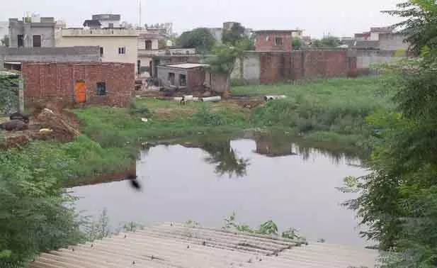 ऐतिहासिक महत्व के बावजूद, Kaler village में जल निकासी की समस्या बनी हुई ऐतिहासिक महत्व के बावजूद, Kaler village में जल निकासी की समस्या बनी हुई