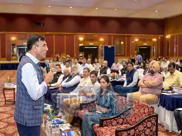 खेलो भारत कॉन्क्लेव: खेल मंत्री मंडाविया ने 2036 ओलंपिक के लिए पदक रणनीति पेश की खेलो भारत कॉन्क्लेव: खेल मंत्री मंडाविया ने 2036 ओलंपिक के लिए पदक रणनीति पेश की