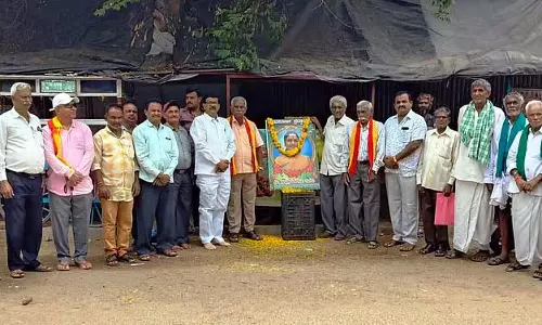 सिल्वर स्क्रीन पर सरोजादेवी का योगदान अतुलनीय है: Ramesh Gowda सिल्वर स्क्रीन पर सरोजादेवी का योगदान अतुलनीय है: Ramesh Gowda