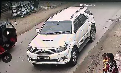 फौजा सिंह को टक्कर मारने के बाद मालिक ने छिपाई SUV और पुरानी बाइक फौजा सिंह को टक्कर मारने के बाद मालिक ने छिपाई SUV और पुरानी बाइक