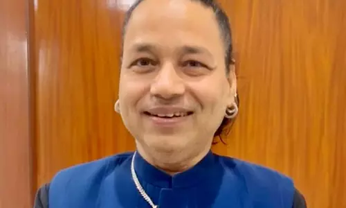 सिंगर कैलाश खेर ने आखिर क्यों कहा, हमें पश्चिमी देशों से सीखने की जरूरत है? सिंगर कैलाश खेर ने आखिर क्यों कहा, हमें पश्चिमी देशों से सीखने की जरूरत है?
