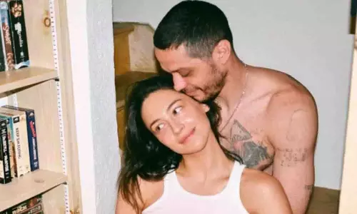 Pete Davidson और एल्सी हेविट ने पहली गर्भावस्था की घोषणा की Pete Davidson और एल्सी हेविट ने पहली गर्भावस्था की घोषणा की