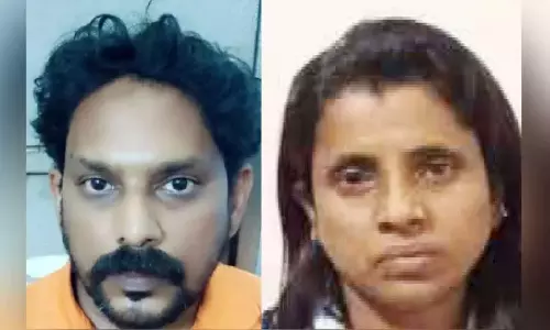 विदेश में नौकरी दिलाने का वादा कर पैसे ऐंठने के आरोप में दो गिरफ्तार विदेश में नौकरी दिलाने का वादा कर पैसे ऐंठने के आरोप में दो गिरफ्तार