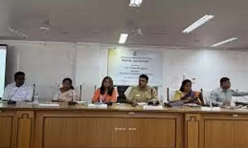 महिला संघ ने सीमन के खिलाफ शिकायत दर्ज कराई महिला संघ ने सीमन के खिलाफ शिकायत दर्ज कराई