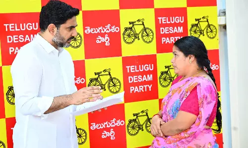 प्रजा दरबार: Lokesh ने शिकायतों के समाधान का वादा किया