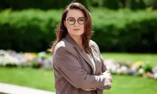 युद्धकालीन अर्थव्यवस्था को दिशा देने के लिए स्विरीडेंको को यूक्रेन का प्रधानमंत्री नियुक्त किया