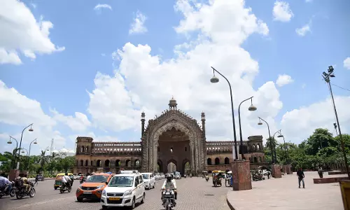 Lucknow: स्वच्छता में चमका लखनऊ, राष्ट्रपति भवन में बजा नाम Lucknow: स्वच्छता में चमका लखनऊ, राष्ट्रपति भवन में बजा नाम
