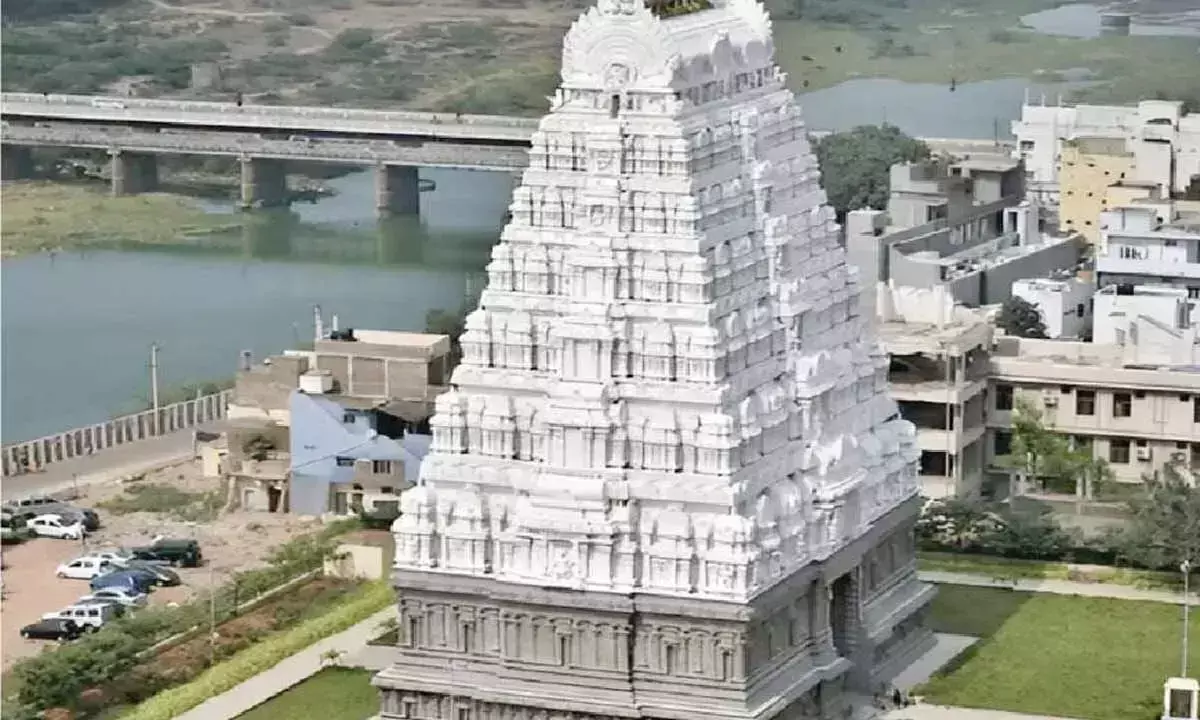 Andhra: सभी की निगाहें श्रीकालाहस्ती देवस्थानम के अध्यक्ष पद पर हैं