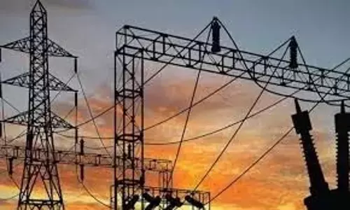 Andhra: स्टार होटल बिजली दरों में राहत की मांग कर रहे Andhra: स्टार होटल बिजली दरों में राहत की मांग कर रहे