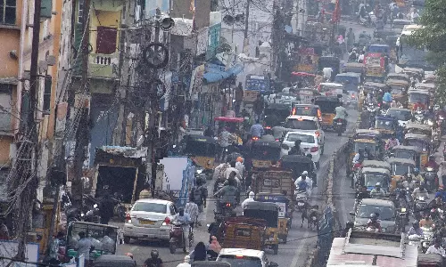पार्किंग की जगह की कमी के कारण Kurnool में भीड़भाड़ बढ़ी