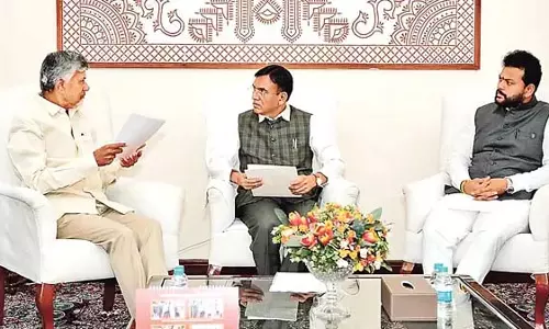 आंध्र प्रदेश में खेलों के विकास में सहायता करें : CM Naidu
