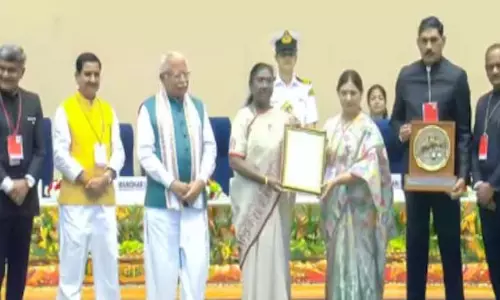 स्वच्छ सर्वेक्षण पुरस्कार 2024-25 में महाराष्ट्र ने क्लीन स्वीप किया स्वच्छ सर्वेक्षण पुरस्कार 2024-25 में महाराष्ट्र ने क्लीन स्वीप किया