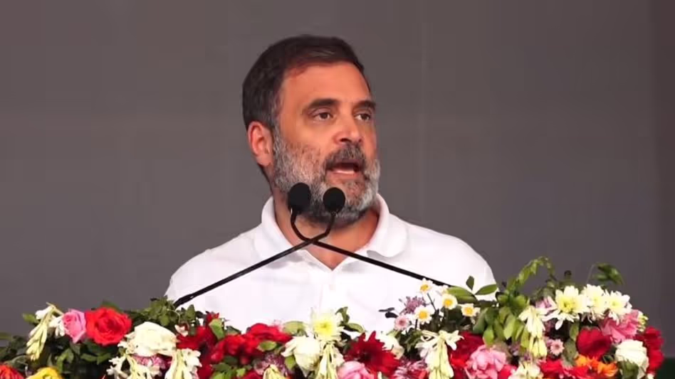 हिमंत सबसे भ्रष्ट, उनकी आंखों में डर साफ दिखाई दे रहा है Assamमें राहुल गांधी हिमंत सबसे भ्रष्ट, उनकी आंखों में डर साफ दिखाई दे रहा है Assamमें राहुल गांधी