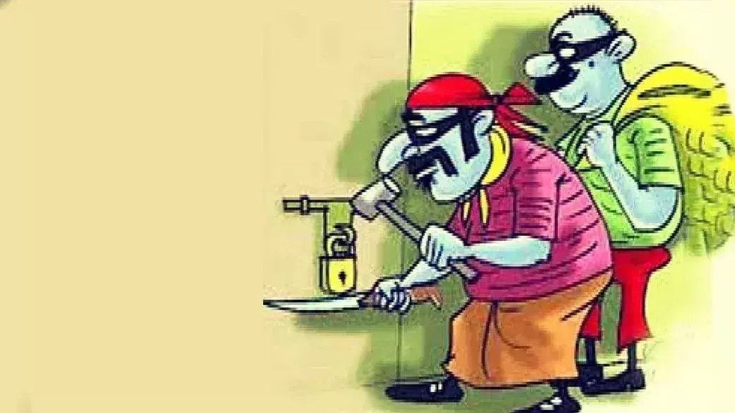Latehar: दुकानो में लगातार हो रही चोरी, पुलिस से सुरक्षा की मांग रखी