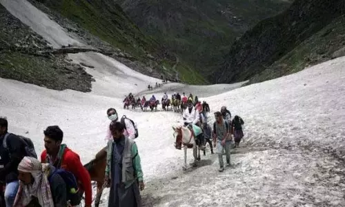 अमरनाथ यात्रा रोकी गई, बारिश से प्रभावित रूट्स पर मरम्मत शुरू