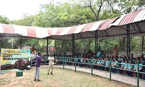 Telangana: विश्व सर्प दिवस पर जागरूकता कार्यक्रम में 700 छात्र शामिल हुए