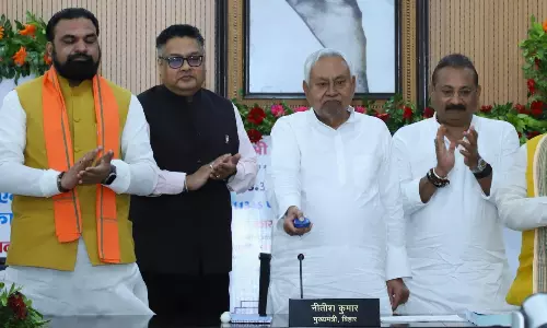 Patna: बिहार को मिले 11,346 नई सड़कें और 730 पुलों का तोहफा Patna: बिहार को मिले 11,346 नई सड़कें और 730 पुलों का तोहफा