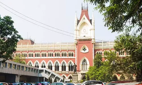 बांग्लादेशियों की तलाश में सभी राज्यों में अचानक छापे क्यों पड़ रहे हैं?
