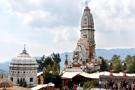 शिव का ऐसा अद्भुत धाम, जहां मंदिर के पत्थर से आती है डमरू की आवाज शिव का ऐसा अद्भुत धाम, जहां मंदिर के पत्थर से आती है डमरू की आवाज