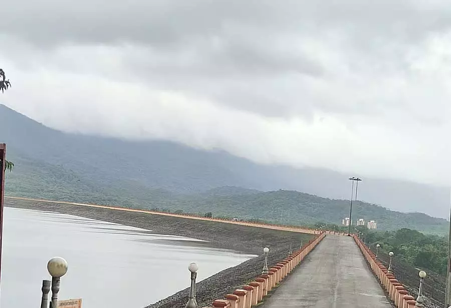 बाथिमेट्रिक सर्वेक्षण पूरा: कादरा में सौर ऊर्जा परियोजना बाथिमेट्रिक सर्वेक्षण पूरा: कादरा में सौर ऊर्जा परियोजना