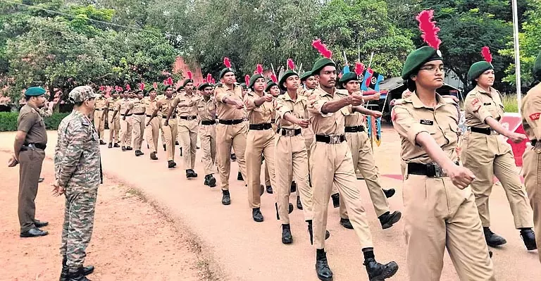 ओडिशा युवाओं की भागीदारी बढ़ाने के लिए पांच नई NCC गर्ल्स बटालियन की मांग कर रहा ओडिशा युवाओं की भागीदारी बढ़ाने के लिए पांच नई NCC गर्ल्स बटालियन की मांग कर रहा