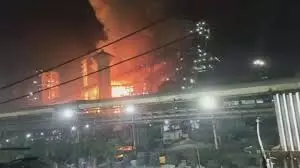 अंगुल में जिंदल स्टील प्लांट में विस्फोट, 9 लोग गंभीर रूप से घायल अंगुल में जिंदल स्टील प्लांट में विस्फोट, 9 लोग गंभीर रूप से घायल