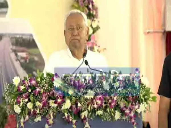 अगले पांच साल में एक करोड़ युवाओं को मुफ्त बिजली और रोजगार देंगे: बिहार के CM नीतीश कुमार अगले पांच साल में एक करोड़ युवाओं को मुफ्त बिजली और रोजगार देंगे: बिहार के CM नीतीश कुमार